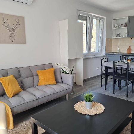 Malna Vendeghaz Siofok Apartment Exterior foto