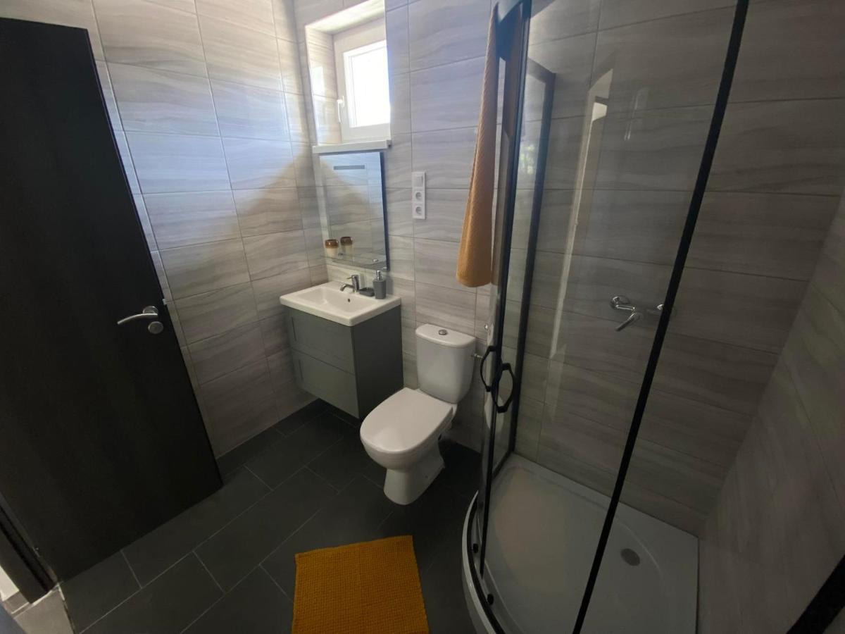 Malna Vendeghaz Siofok Apartment Exterior foto