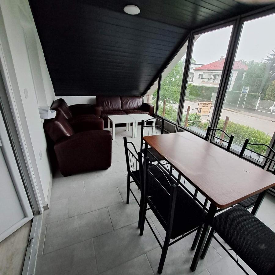 Malna Vendeghaz Siofok Apartment Exterior foto